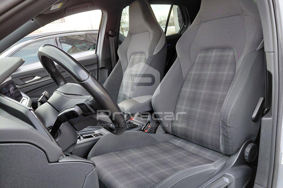 VOLKSWAGEN Golf 2.0 TDI DSG GTD