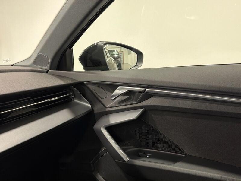 Audi A3 A3 ALLTREET 35 2.0 TDI BUSINESS ADVANCED S-TRONIC 150CV