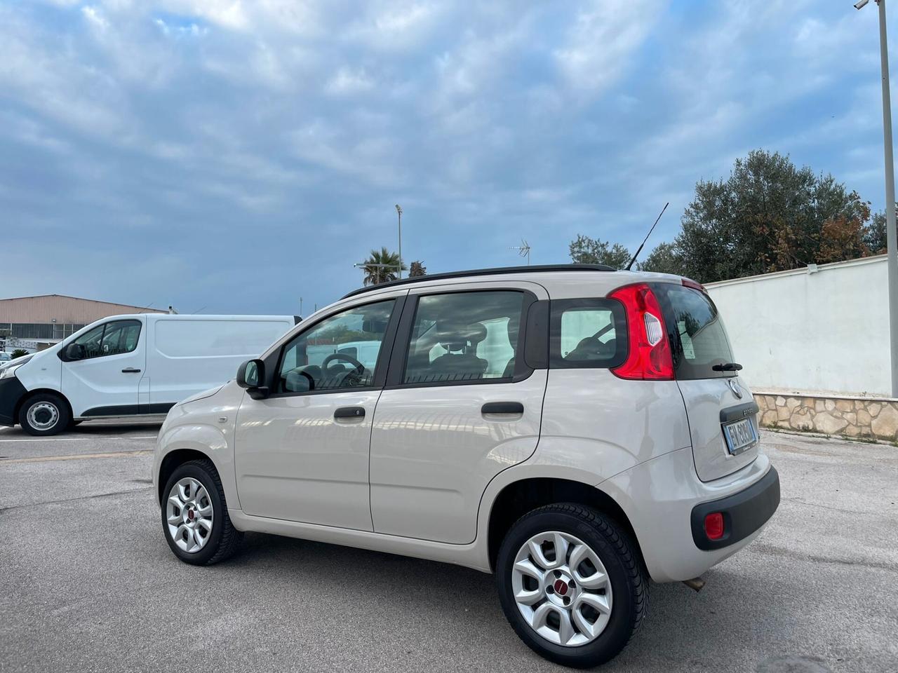 FIAT PANDA 0.9 TwinAir Turbo Natural Power Lounge