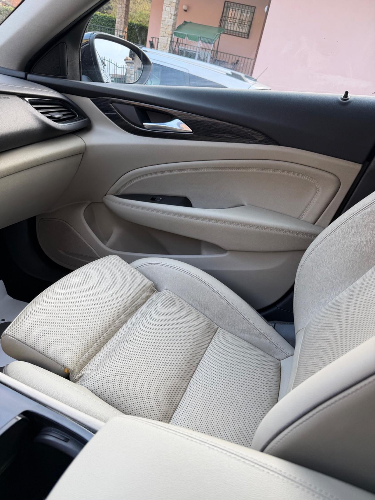 Opel INSIGNA 1.6 CDTI ST COSMO KMCERT NAVI EU6