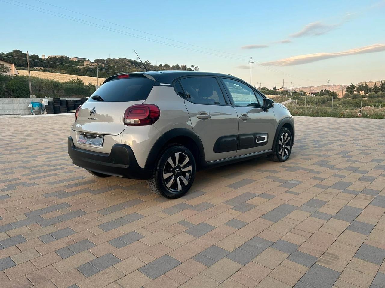 Citroen C3 BlueHDi 100 S&S Shine