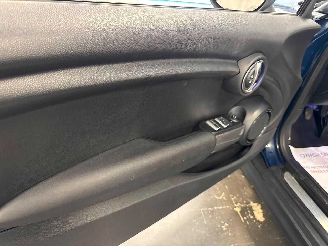Mini 1.5 Cooper Hype Cabrio