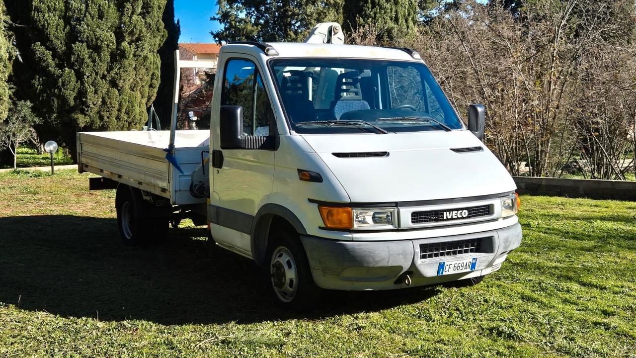 Iveco Daily 2.8 2004 CASSONE FISSO 3P leggi testo