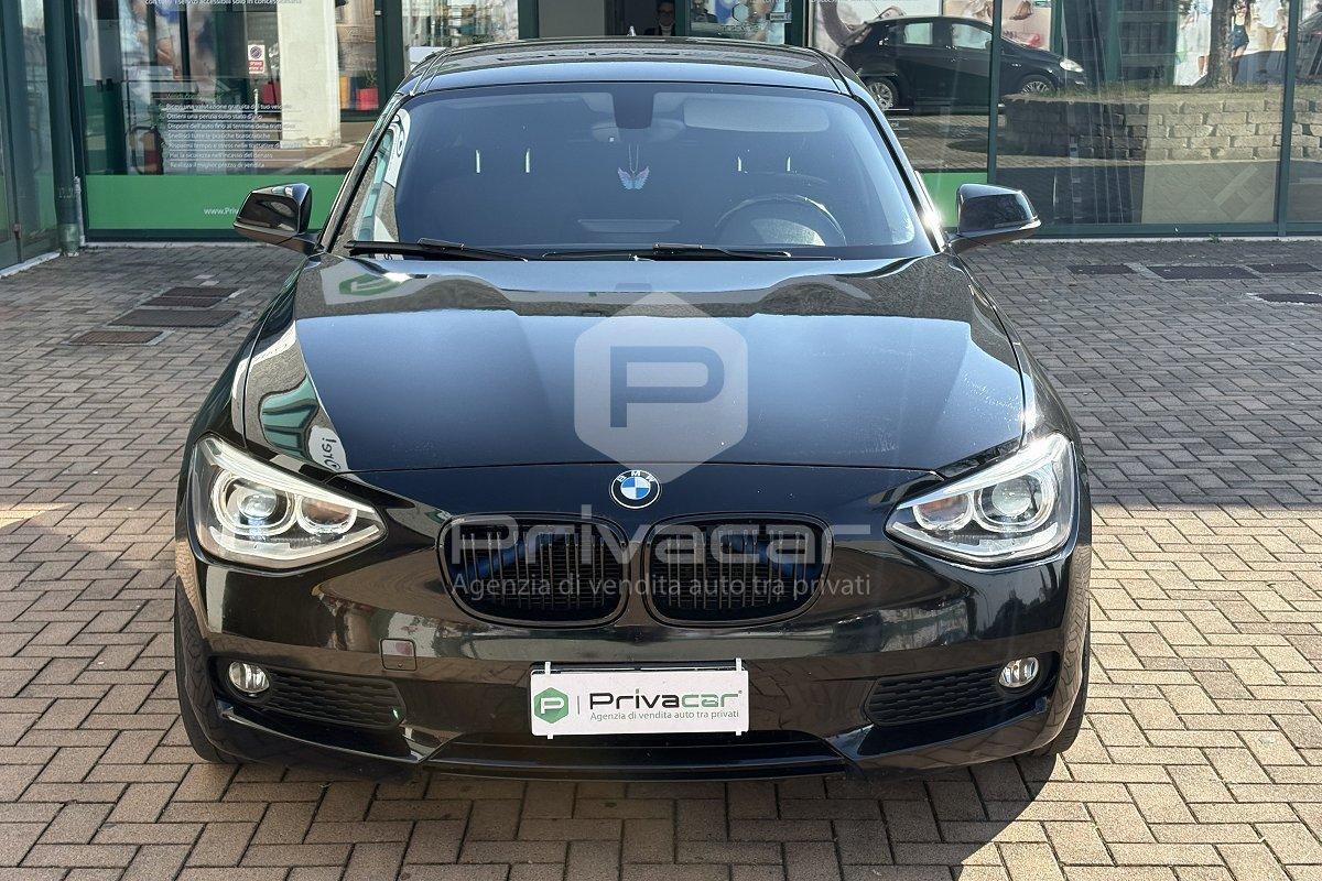 BMW 120d 5p. Business