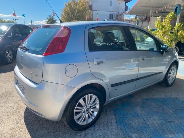 Fiat Grande Punto 1.3 MJT 90 CV 5 porte Dynamic