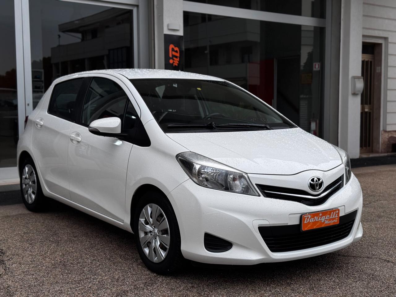 Toyota Yaris 1.4 D-4D 5 porte Active, Telecamera