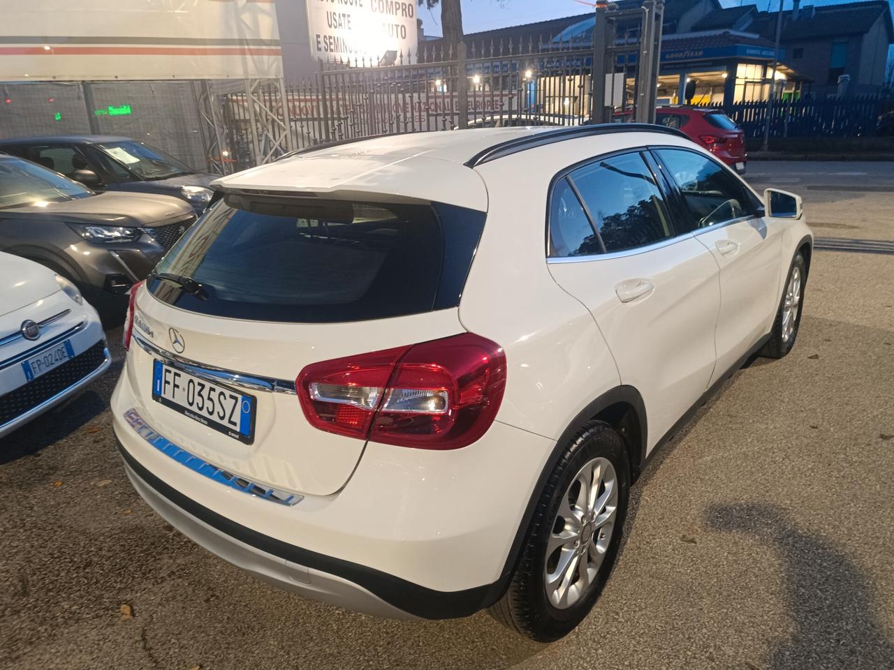 Mercedes-benz GLA 180 GLA 180 d Business