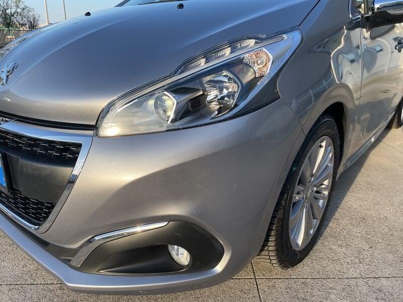 Peugeot 208 BlueHDi 100 5 porte Allure