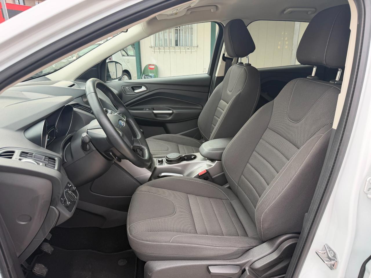 Ford Kuga 2.0 TDCI 120 CV S&S 2WD Titanium