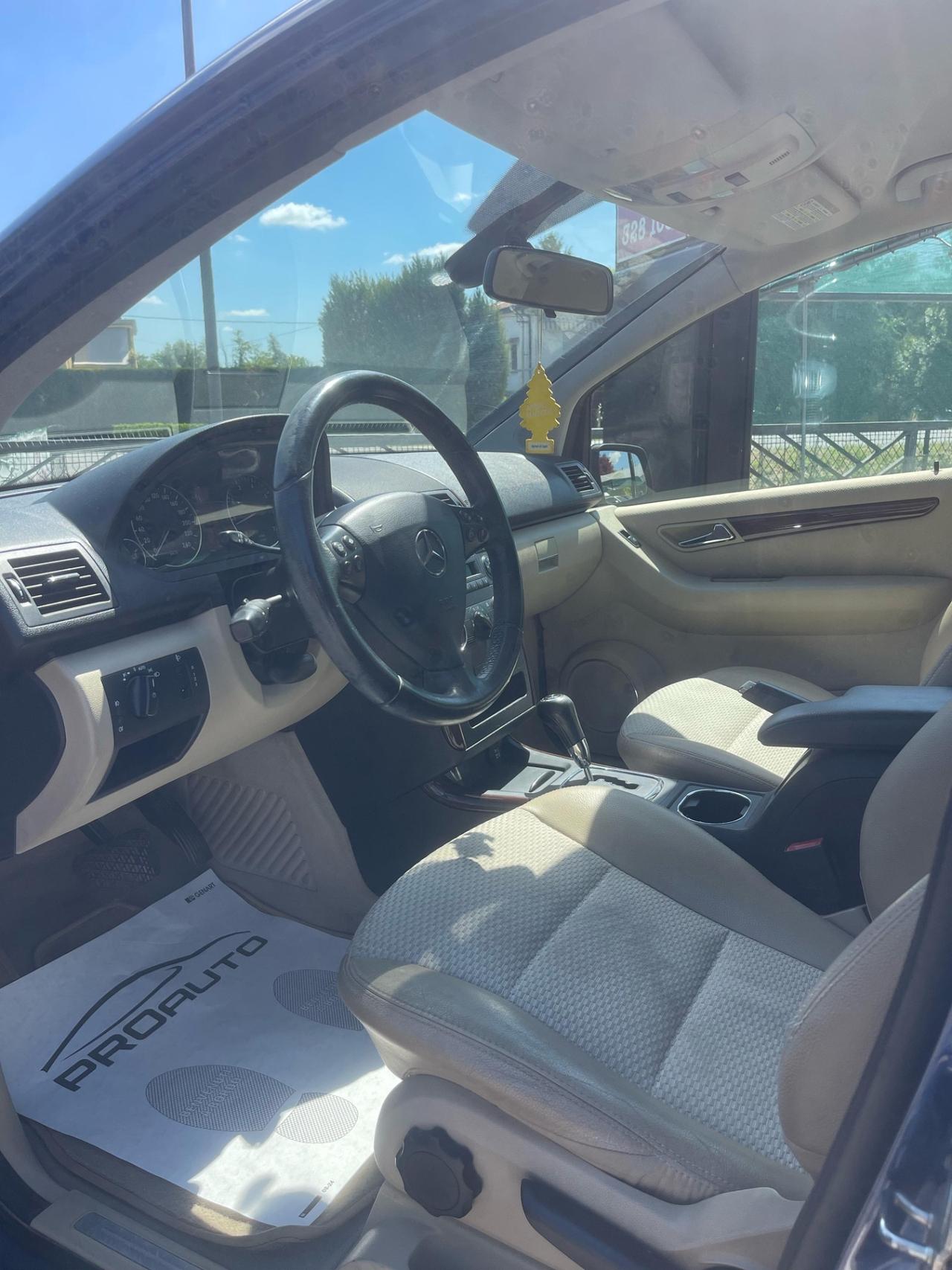 Mercedes-benz A 170 Avantgarde Cambio A/T NEOPATENTATI