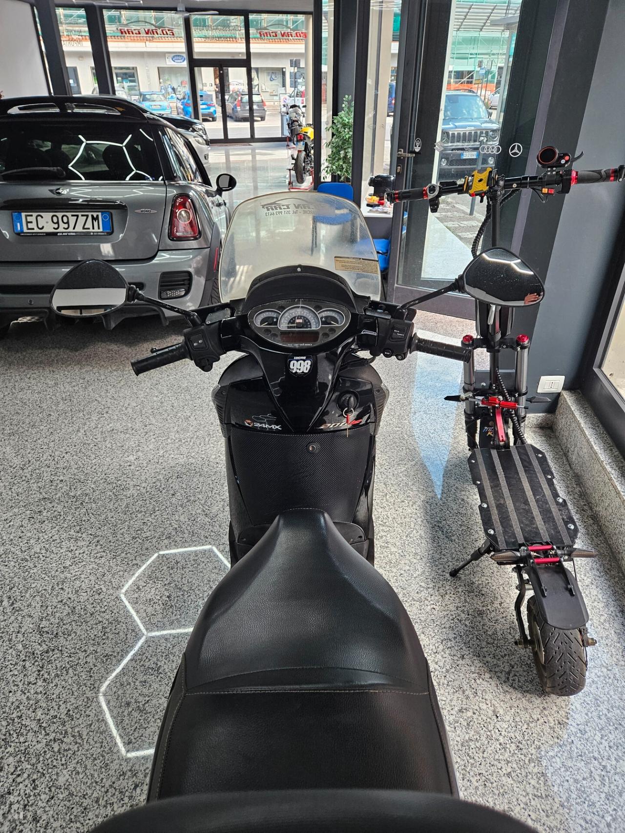 Aprilia Scarabeo 200
