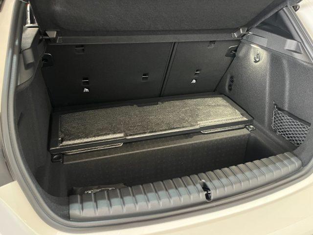 BMW 120 48V MSport PRO "18 M Sport Masch.Nera/Nav./Telec.