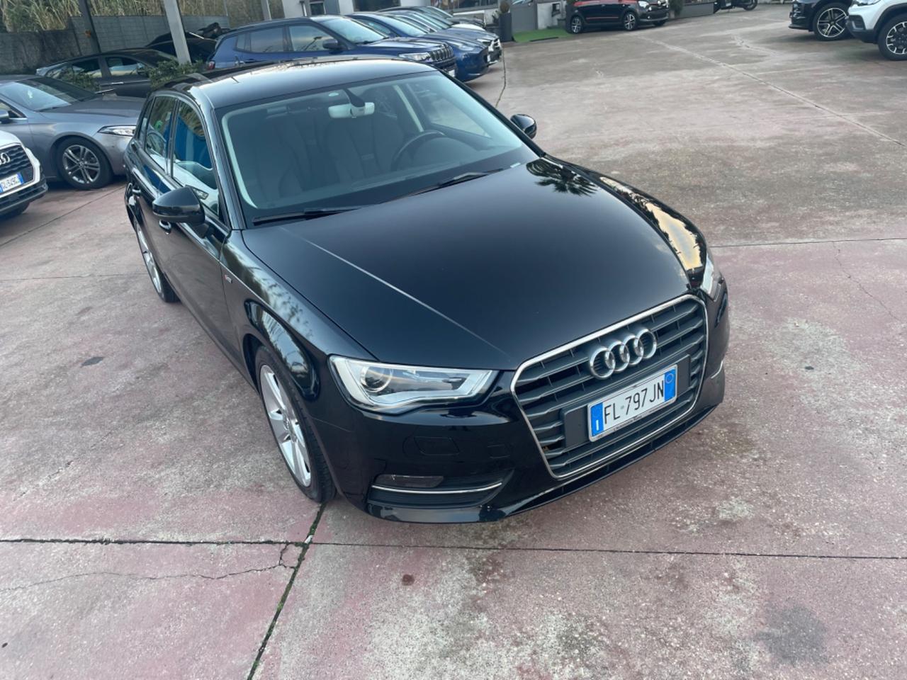 Audi A3 SPB 1.6 TDI ultra Attraction
