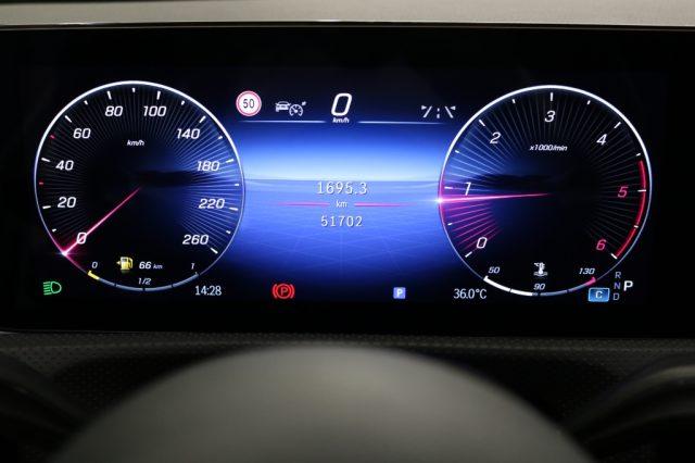 MERCEDES-BENZ CLA 220 d Automatic Shooting Brake AMG Line Premium Plus