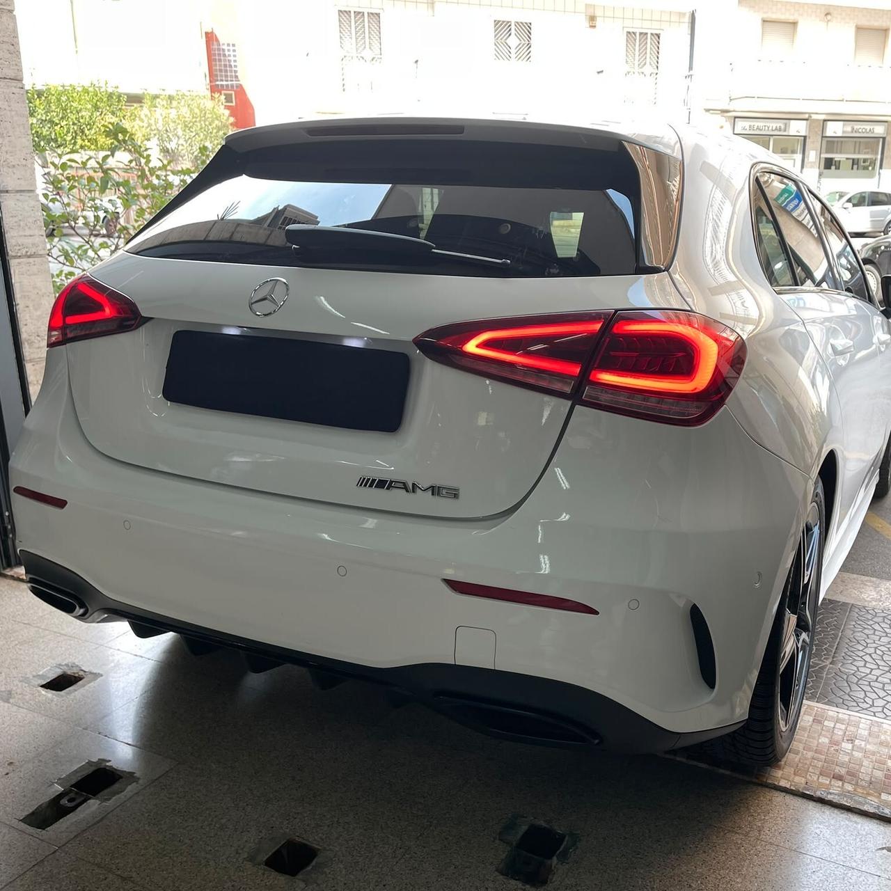 Mercedes-Benz A 180 d 116cv Premium AMG