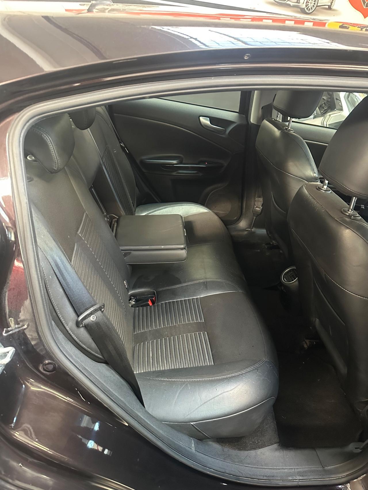 Alfa Romeo Giulietta 1.6 JTDm-2 105 CV Distinctive