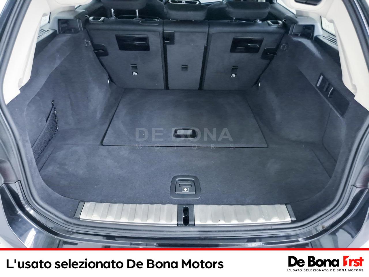 BMW Serie 3 320d touring mhev 48v xdrive auto