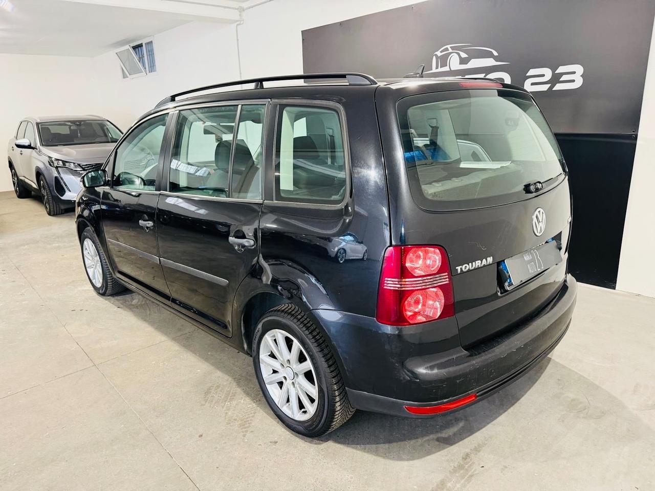 Volkswagen Touran 1.9 TDI 105CV AUTOMATICA*7 POSTI*