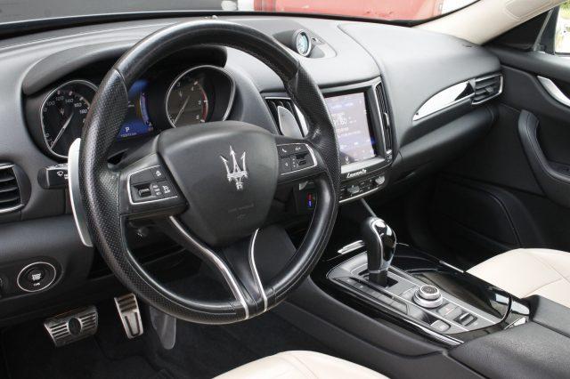 MASERATI Levante V6 Diesel 275 CV UNICOPROP. PELLE/TETTO/360