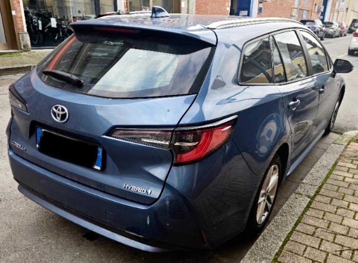 Toyota Corolla Touring Sports 1.8 Hybrid Business Tech