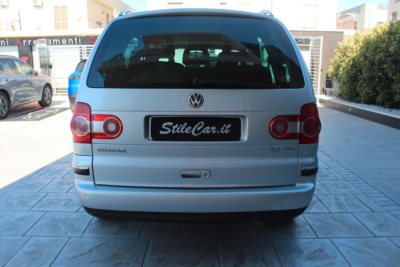 Volkswagen Sharan 2.0 TDI 16V FREESTYLE