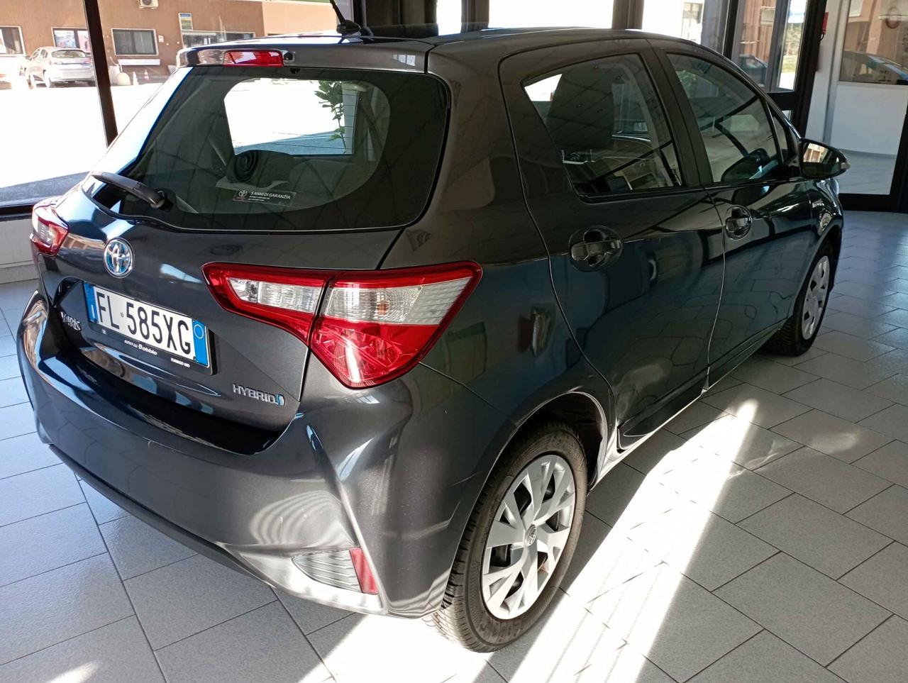 Toyota Yaris 1.5 Hybrid 5 porte Active