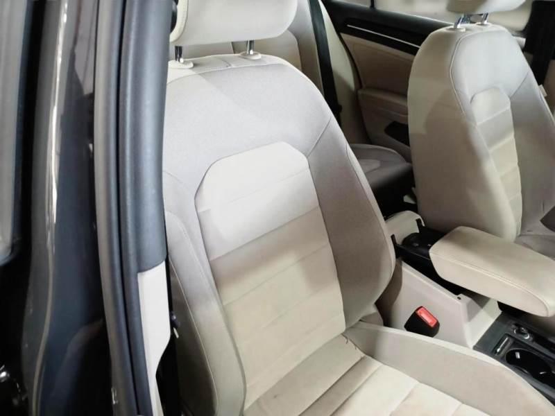 Volkswagen Golf 1.6 TDI BlueMotion Executive