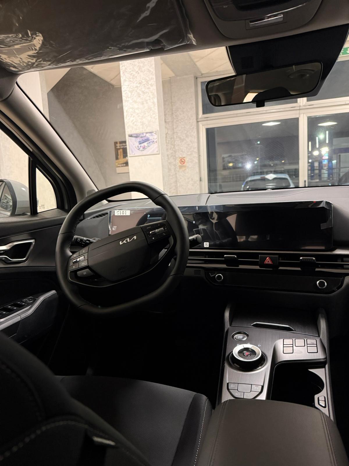 Kia Sportage 1.6 TGDi HEV AT Business