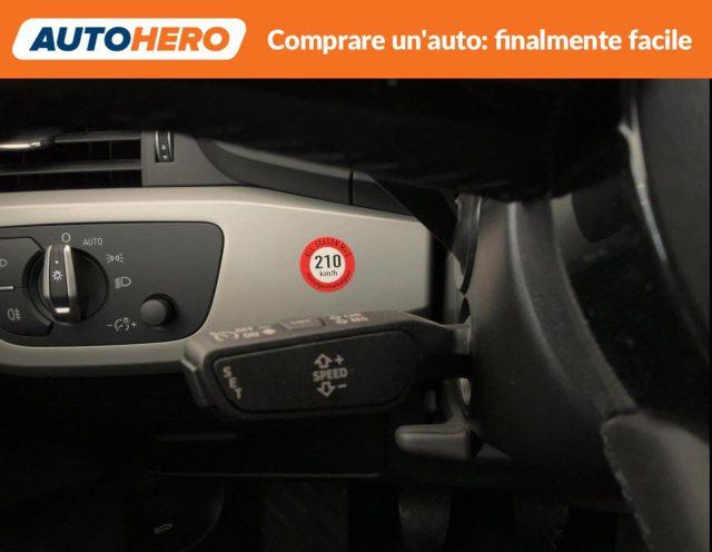 AUDI A4 35 TFSI Business Advanced