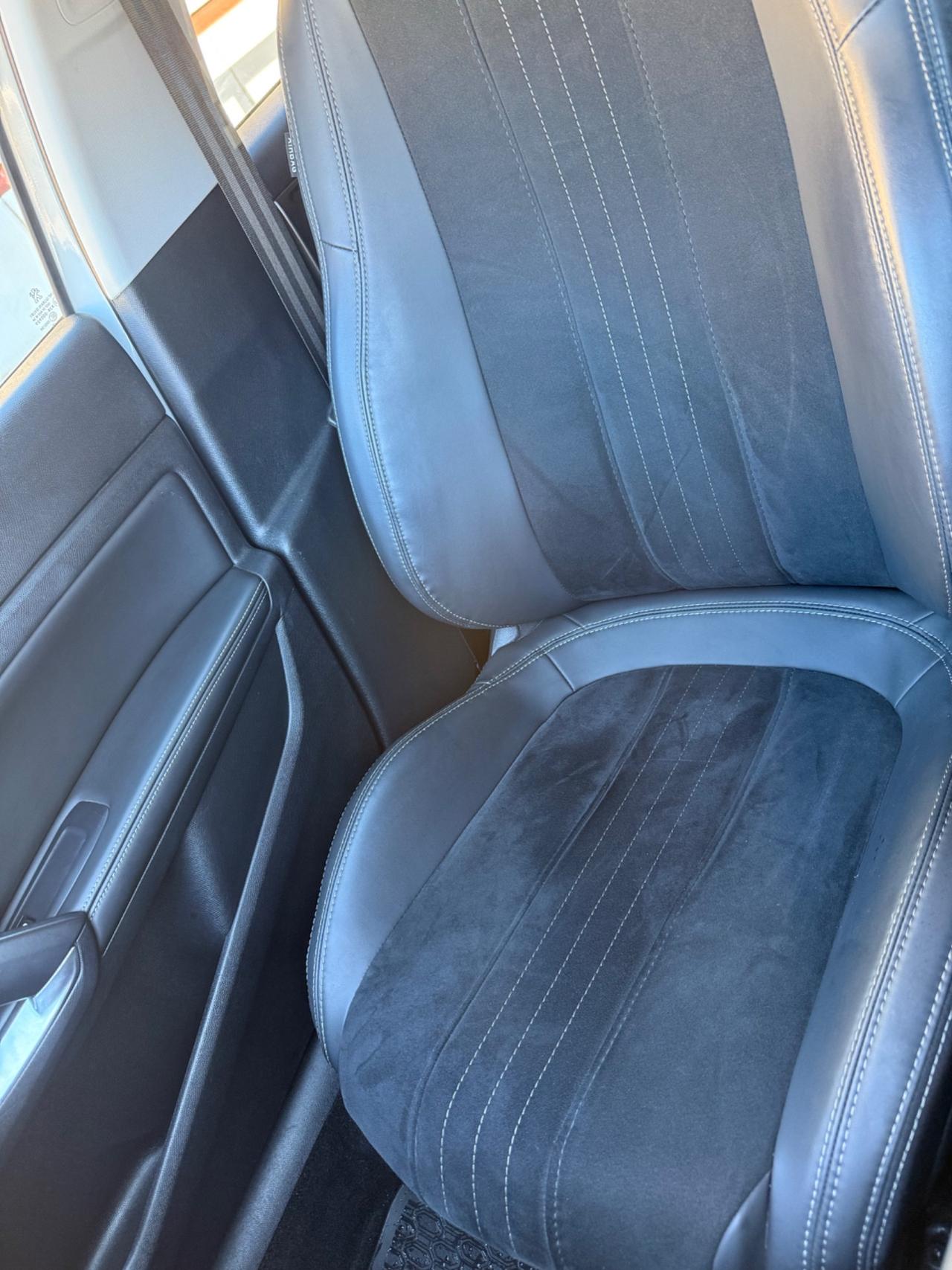 Peugeot 308 BlueHDi 120 S&S SW Allure