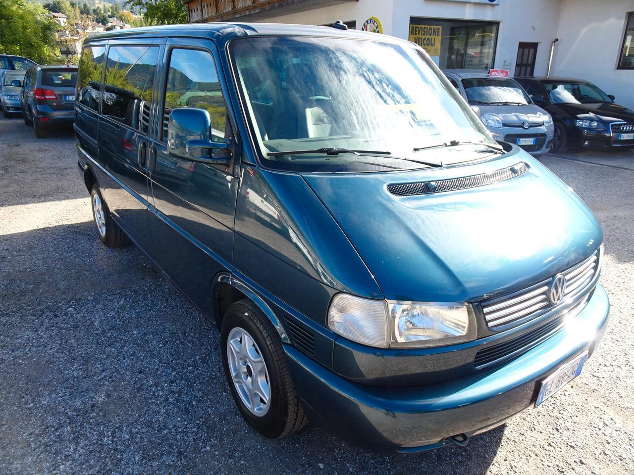 Volkswagen Caravelle/Multivan Multivan 2.5 TDI/102CV Generation