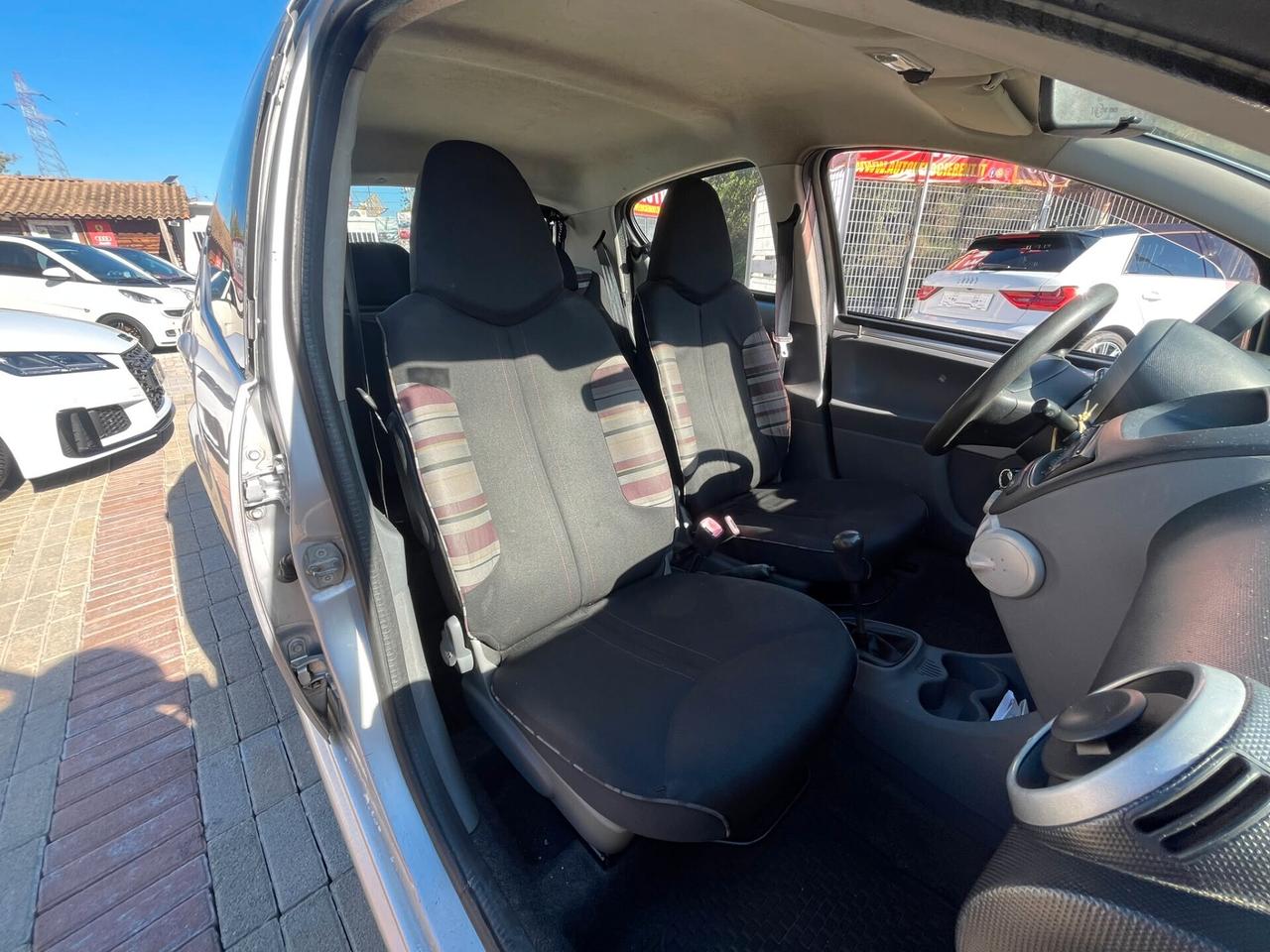 Toyota Aygo 1.0 12V VVT-i 5 porte