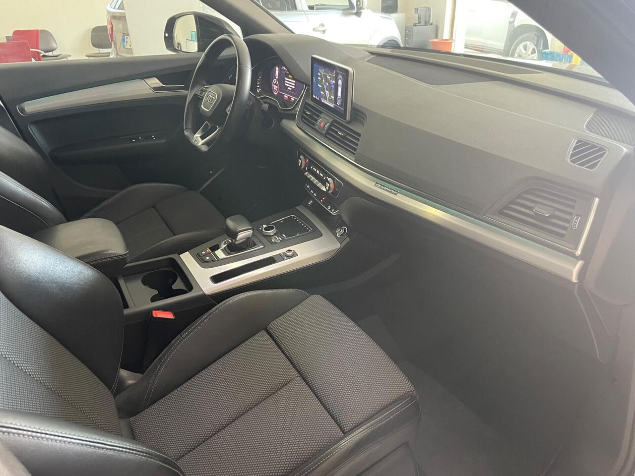 AUDI Q5 2.0 TDI QUATTRO S TRONIC S LINE “UNICA”
