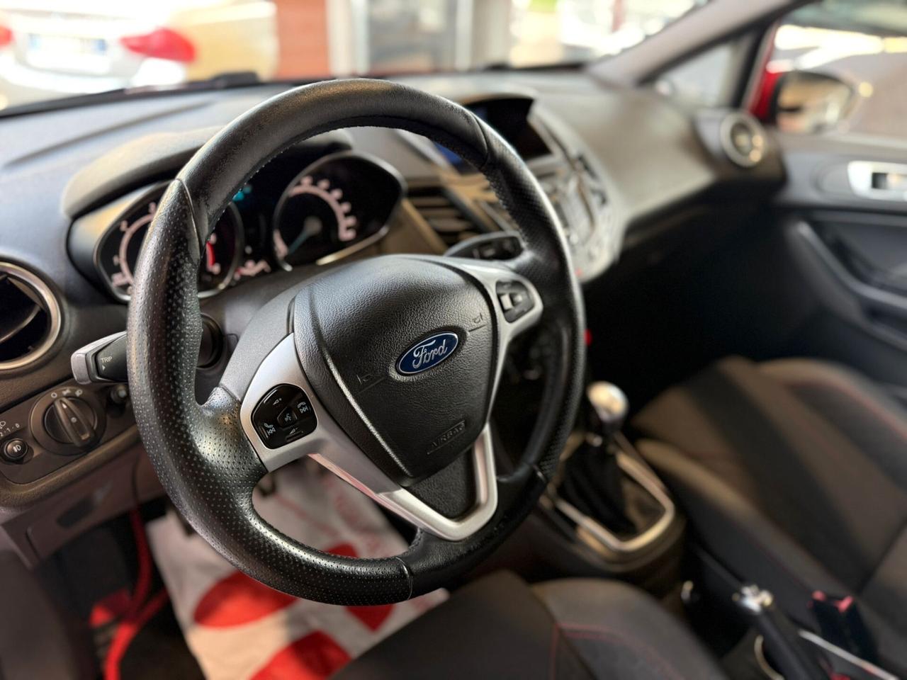 Ford Fiesta 1.5 TDCi 75CV 3 porte ST-Line