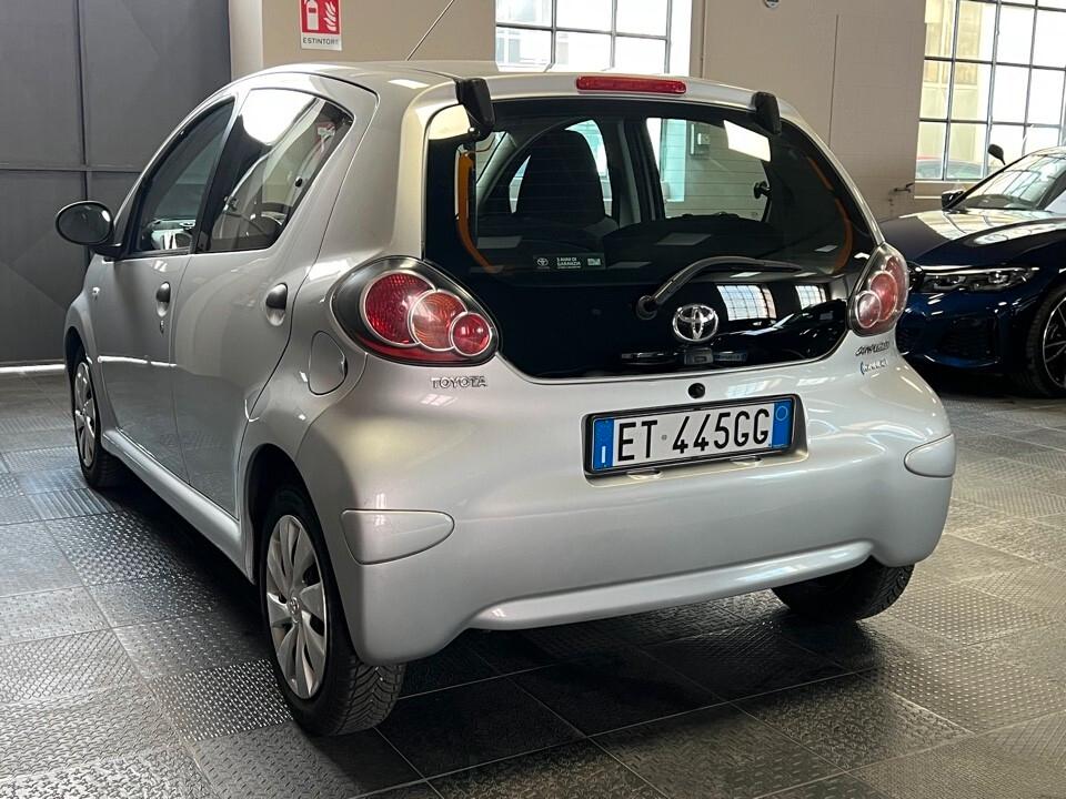 Toyota Aygo 1.0 Connect 5porte - UnicoProprietario