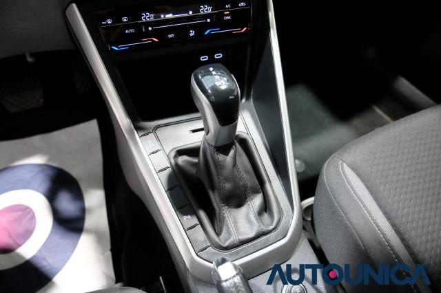 VOLKSWAGEN Polo 1.0 TSI DSG STYLE NEOPATENTATI