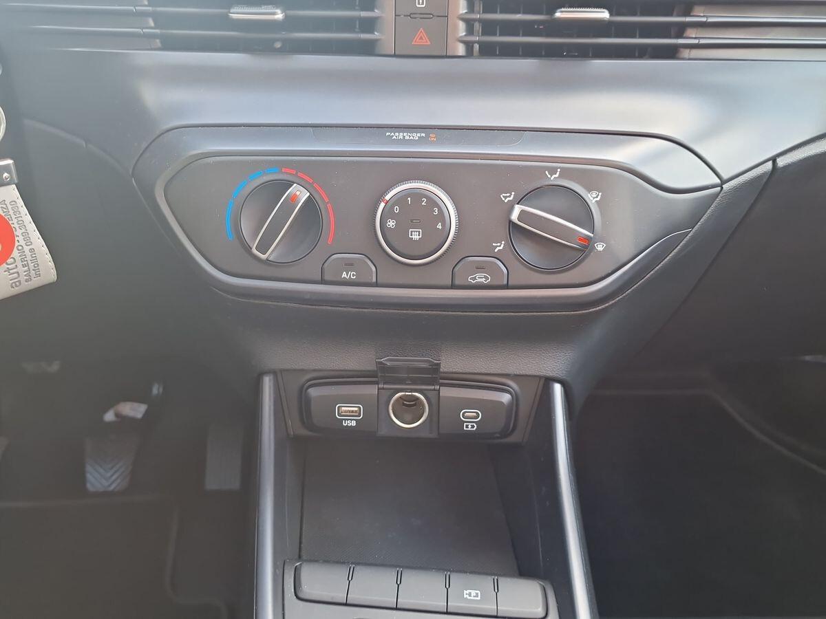 HYUNDAI I20 1.2 CONNECTLINE