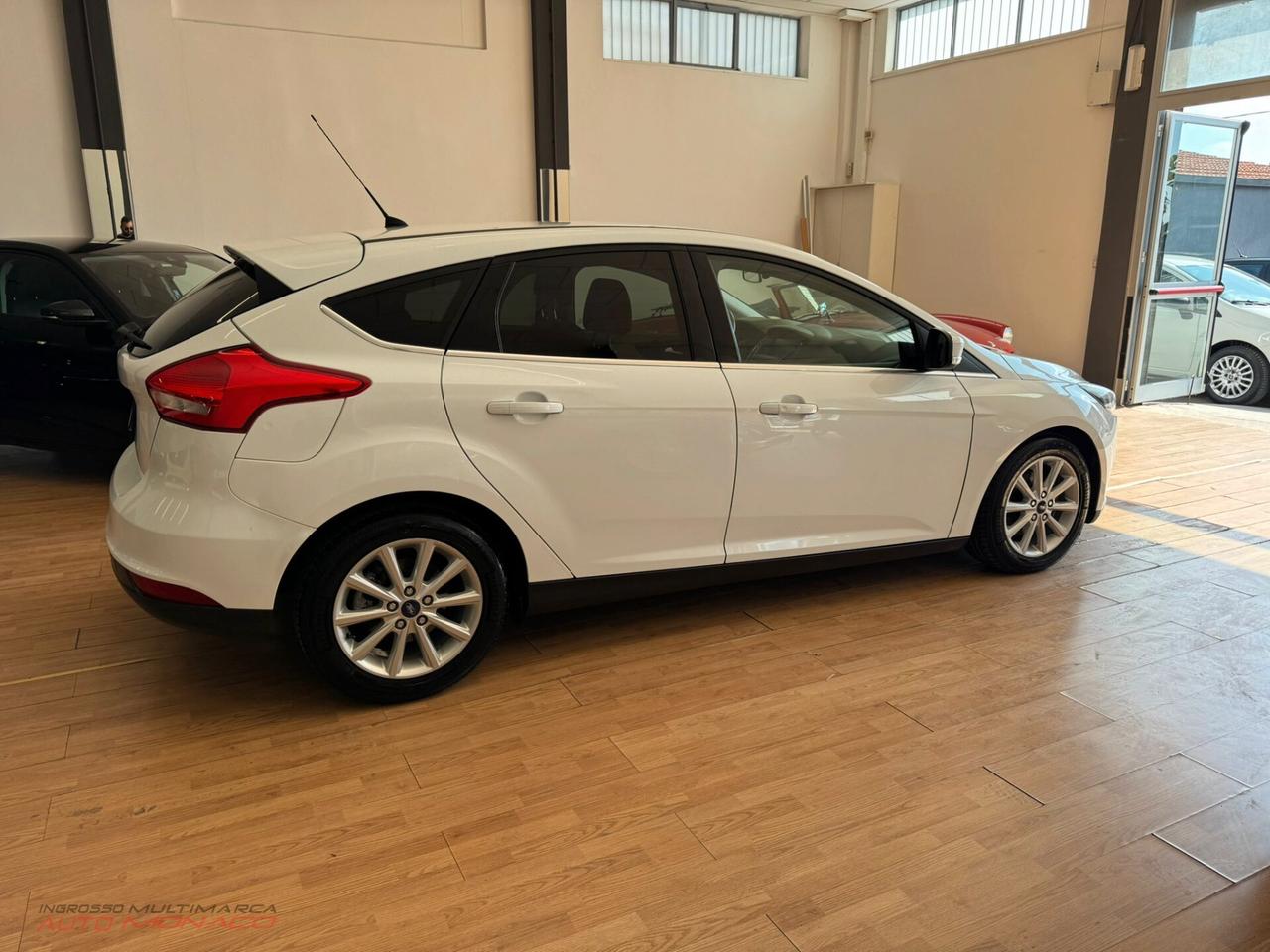 Ford Focus SW 1.5 TDCi 120CV Titanium 2016