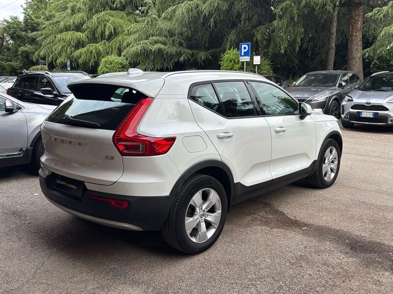 Volvo XC40 D3 Momentum