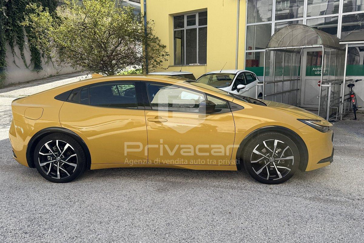 TOYOTA Prius 2.0 Plug-in Hybrid Lounge