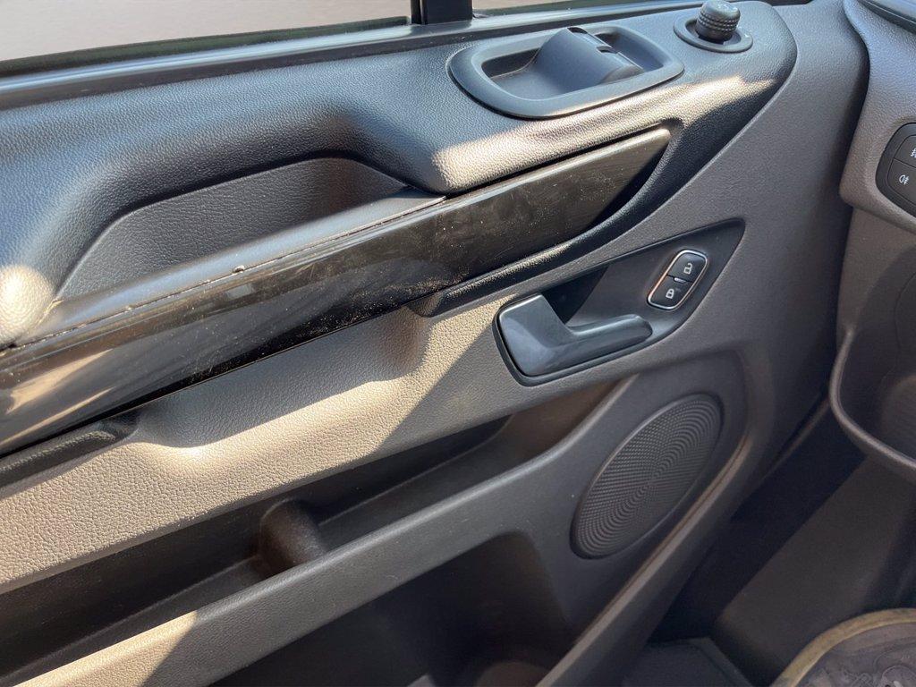 FORD transit custom 300 2.0 tdci 170cv Titanium L2H1 auto E6.2 del 2022