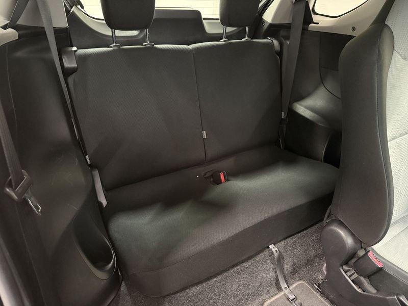 Toyota iQ iQ 1.0 Lounge (high) CVT