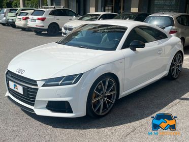 Audi TT Coupe 2.0 tfsi S line quattro s-tronic