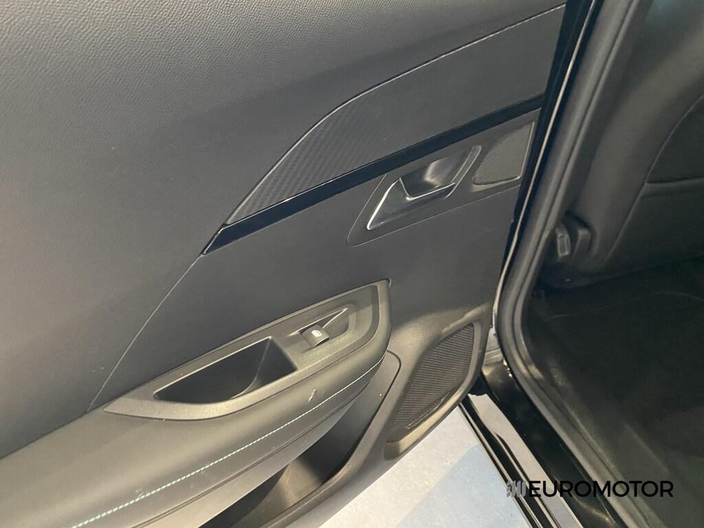 Peugeot 2008 1.5 BlueHDi Allure Pack EAT