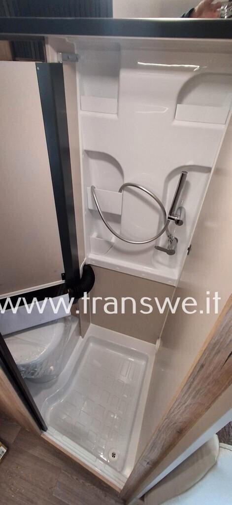 Elnagh E-Van 5 Premium Van con letto matrimoniale in coda