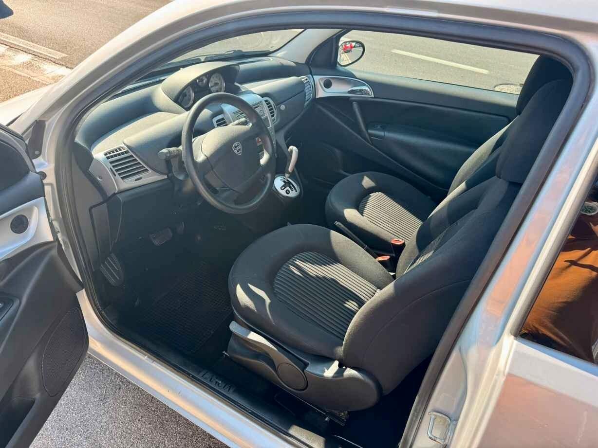 Lancia Ypsilon 1.4 SPORT SOLI 36.000 KM