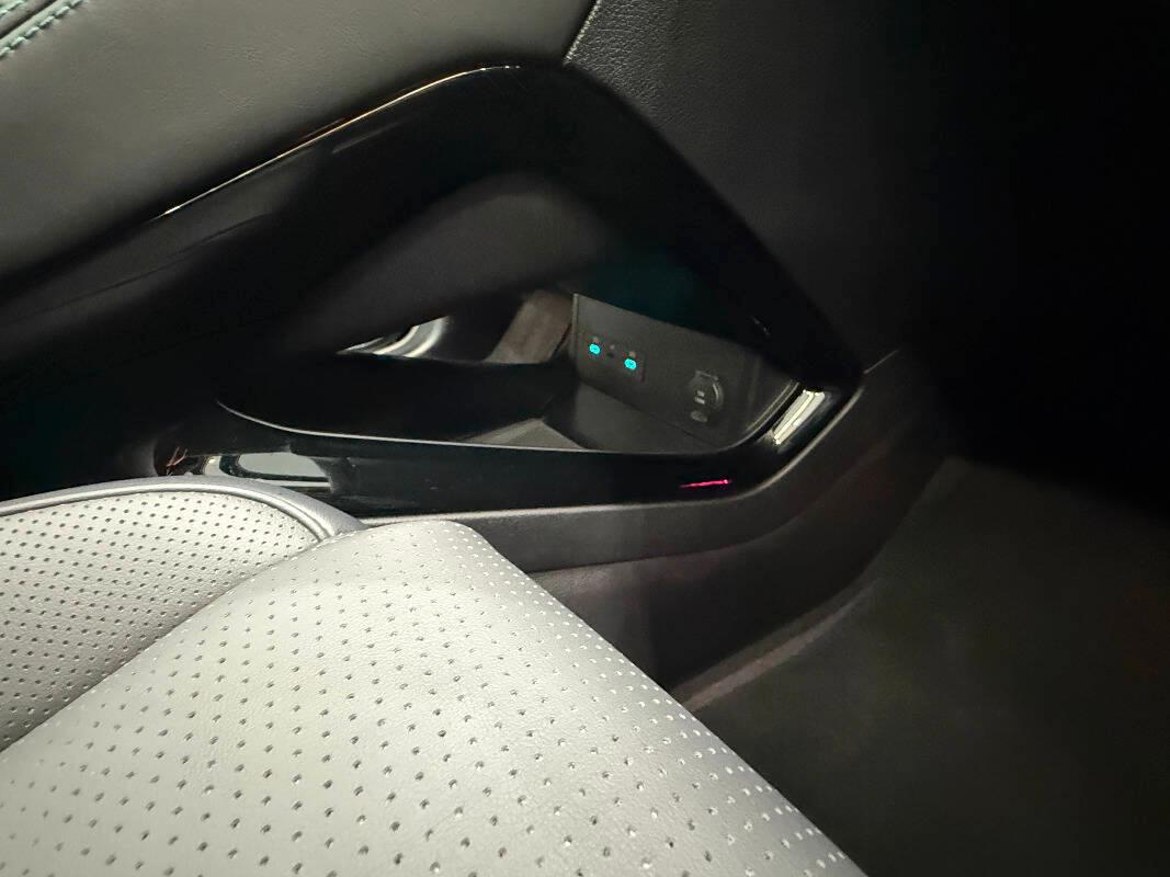 Byd Seal U DM-i BYD Seal U DM-I 1.5 phev Design awd