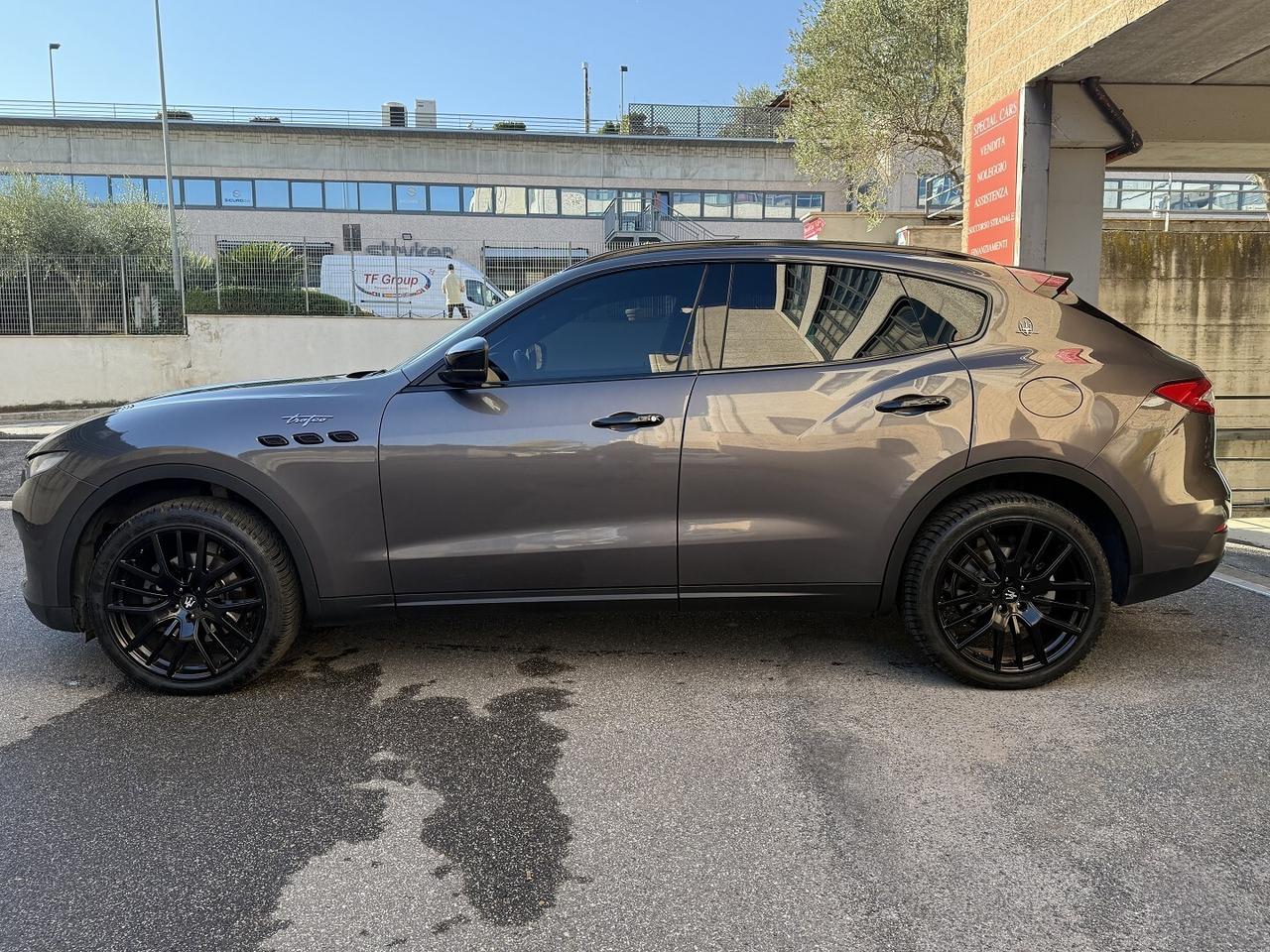 Maserati Levante V6 Diesel Granlusso Trofeo AWD