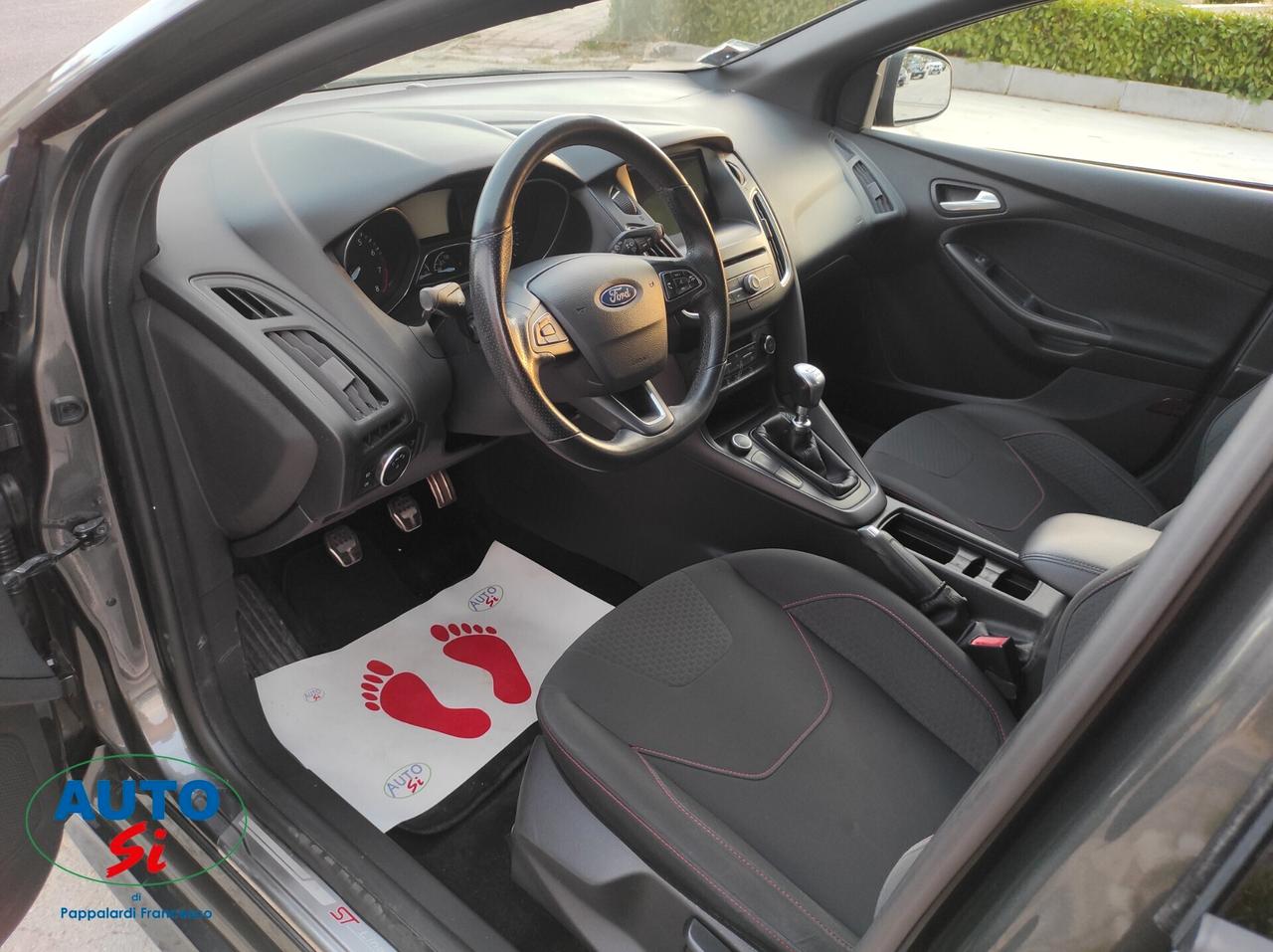 Ford Focus 1.0 Benzina - 125cv ST Line