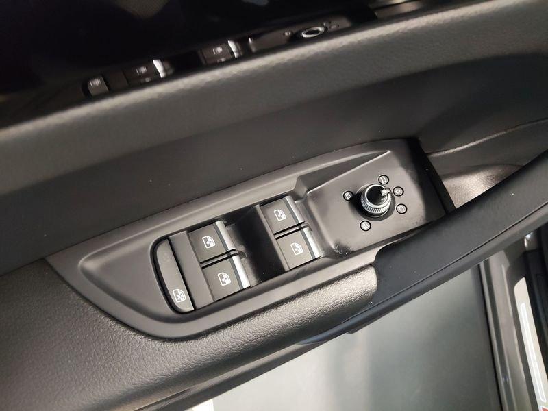 Audi Q5 40 TDI Identity Black quattro S tronic